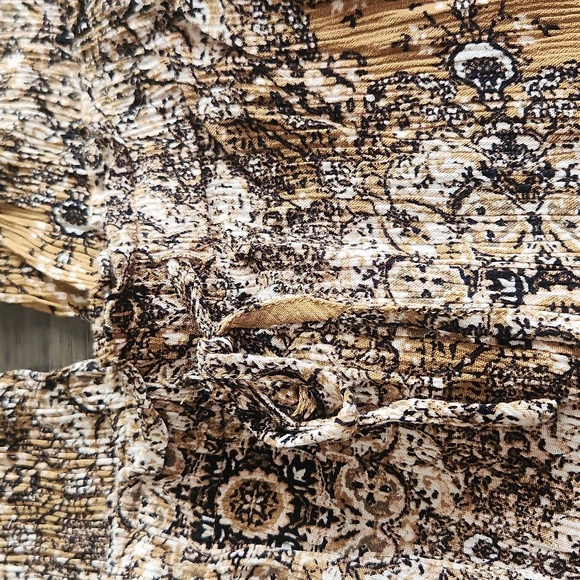 Doe & Rae crinkle flouncy pants - Picture 3 of 8